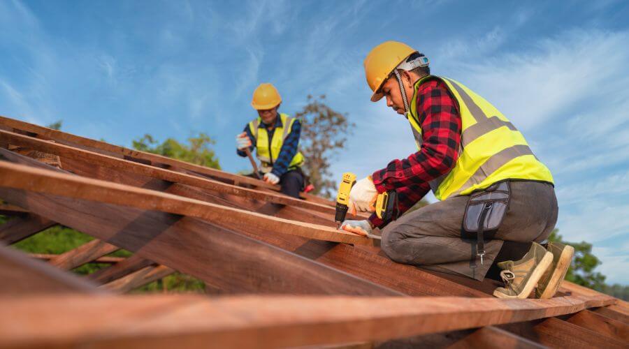 Professional Flat Roofing Installation services in Lebanon, WI